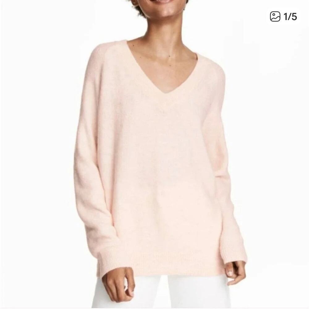H&M Blush V-Neck Sweater